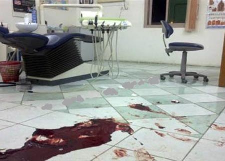 اغتيال طبيب في عيادته بمدينة حلب ومقتل 3 من افراد عائلة تاجر وإصابة آخرين