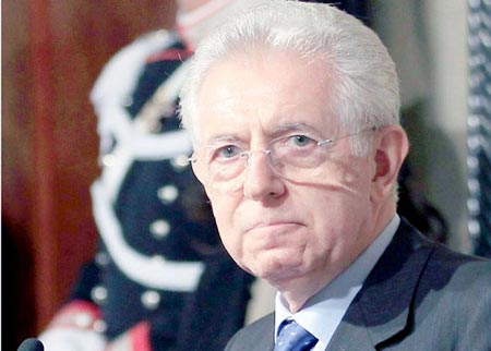 إيطاليا تستدعي سفيرها في الهند احتجاجا على معاملة بحارة إيطاليين