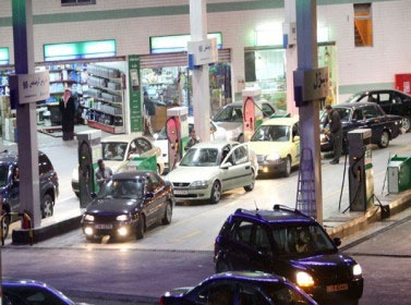 رفع مرتقب للبنزين العادي 8 % وأوكتان 95 بنسبة 20 % رفع مرتقب للبنزين العادي 8 % وأوكتان 95 بنسبة 20 %