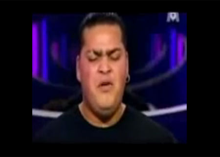 مقلد أصوات رهيب