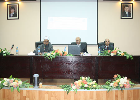 وزير التربية والتعليم يفتتح اليوم العلمي في جامعة العلوم الاسلامية العالمية