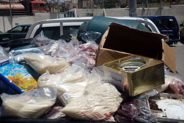 اتلاف سبعة اطنان من المواد الغذائية الفاسدة بالرصيفة 