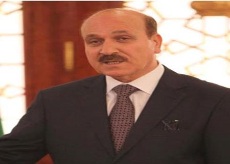 وزير الثقافة يلتقي الطفلة مؤلفة كتاب الملك في عيون طفلة أردنية 