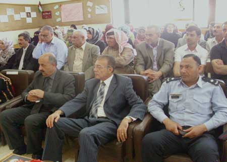 محافظ جرش يرعى احتفالات مدارس مخيم سوف ومقبله والبركتين وعصفور بعيد الإستقلال