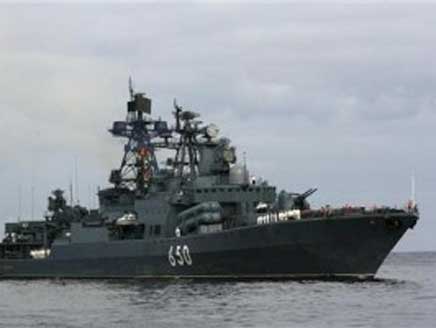 سفينة روسية محملة بالأسلحة تبحر صوب سواحل سوريا