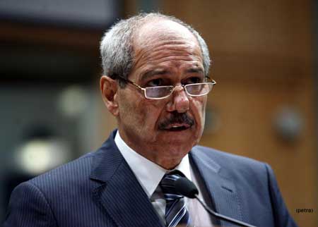 الطراونه : الحكومة ستقدم قانون الكسب غير المشروع الى مجلس النواب الطراونه : الحكومة ستقدم قانون الكسب غير المشروع الى مجلس النواب