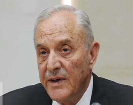 الجبهة الوطنية برئاسة أحمد عبيدات  تدعو إلى حماية أصحاب الدخول المتدنية