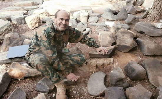 خبير الآثار الدكتور الحصان يعلن عن اكتشاف اسم "ام الجمال" الاثري القديم خبير الآثار الدكتور الحصان يعلن عن اكتشاف اسم "ام الجمال" الاثري القديم
