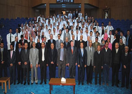 تخريج الفوج الأول من طلبة كلية الطب البشري في الجامعة الهاشمية  الاثنين القادم (صور)