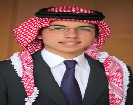 الملك والملكة يحضران حفل تخريج ولي العهد الحسين بن عبد الله من مدارس ( كينغز أكاديمي ) الملك والملكة يحضران حفل تخريج ولي العهد الحسين بن عبد الله من مدارس ( كينغز أكاديمي )
