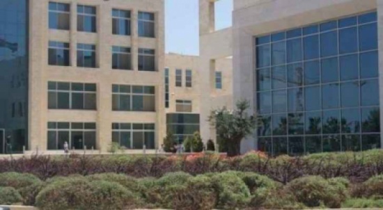 تعليق الدوام في جامعة الشرق الأوسط تعليق الدوام في جامعة الشرق الأوسط