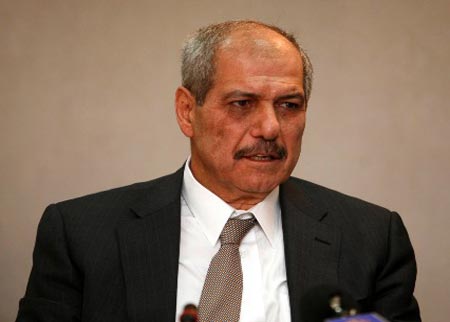 رئيس الوزراء يلتقي رئيس السلطة الفلسطينية 