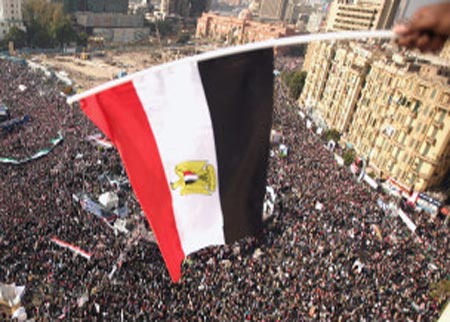 مصر : قانون الطوارئ ينتهي اليوم والاستعداد للنطق بالحكم في قضية مبارك