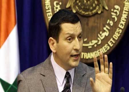 سوريا تدعو المعارضة الخارجية لحوار بدمشق