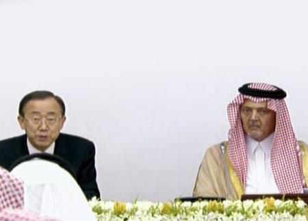 الفيصل يدعو إلى إنشاء منطقة عازلة في سوريا