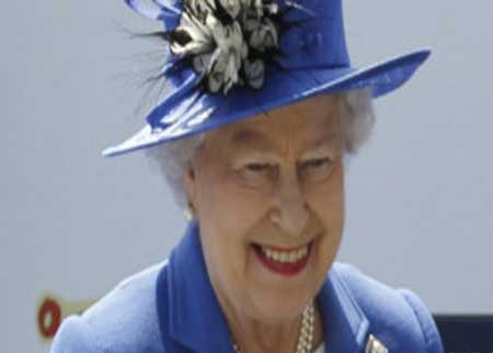 البريطانيون يحتفلون باليوبيل الماسي لإليزابيث الثانية