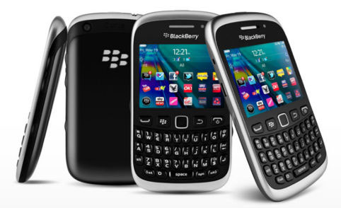 RIM تطرح هاتف BlackBerry Curve 9320 في الإمارات RIM تطرح هاتف BlackBerry Curve 9320 في الإمارات