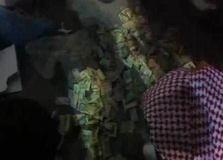 ارجوكم انتبهو