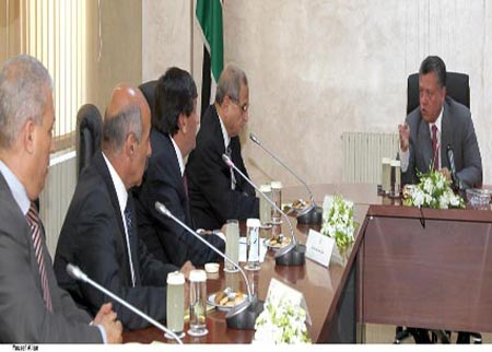 الملك يطلع على خطة تنفيذ توصيات لجنة التحقيق في أوضاع المعوقين الملك يطلع على خطة تنفيذ توصيات لجنة التحقيق في أوضاع المعوقين
