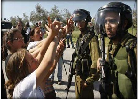 إسرائيل تواصل إغلاق قرية النبي صالح