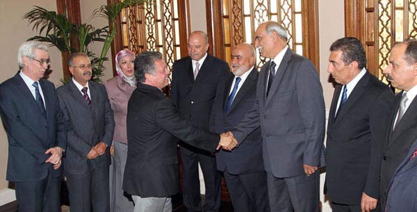 لقاء الملك بالنواب  ( صور )