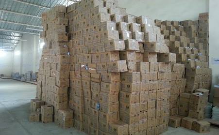 25 طنا من البسكويت والحلويات محتجزة لدى الغذاء والدواء