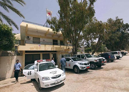 هجوم بعبوة ناسفة يستهدف البعثة الأمريكية فى بنغازى