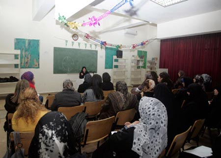 المرأة الاردنية .. انجازات ومشاركة فاعلة في عهد جلالة الملك المعزز