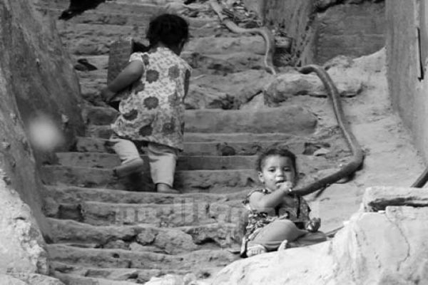 خمسة عشر مليون مصري  ينتظرون «الإخلاء القسرى» أو انهيار المنازل 