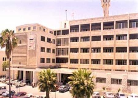 تربية الكرك تتسلم مدرسة الملك عبدالله الثاني للتميز  