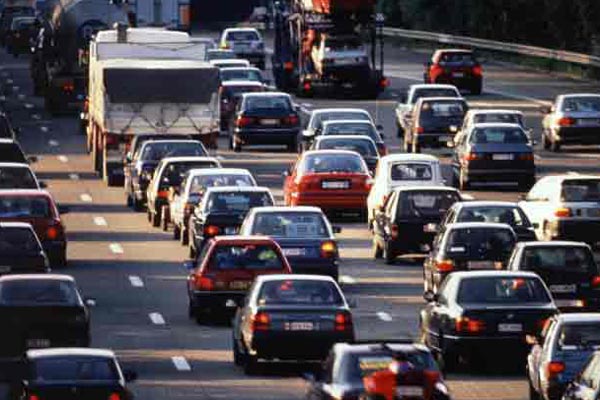 مطالبات للحد من الاختناقات المرورية في المفرق 