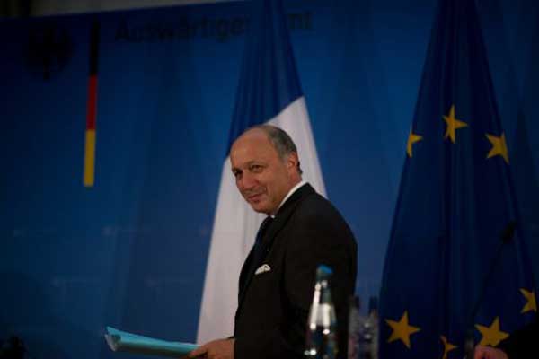 فرنسا تدعو رئيس الوطنى السورى الجديد للعمل على توحيد صفوف المعارضة