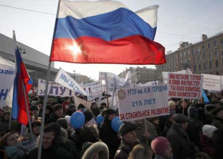 الشرطة تطوق وسط موسكو قبل تظاهرة للمعارضة الروسية