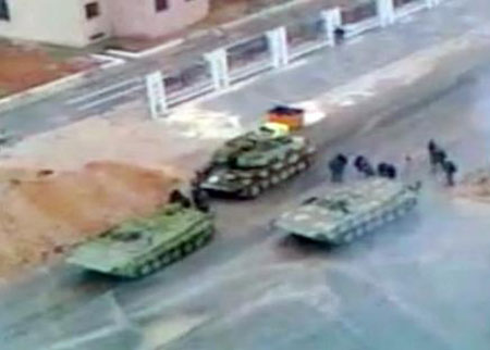 قتلى بدرعا والجيش يقتحم الحفة باللاذقية