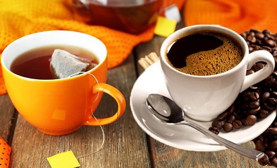طائرة ركاب تهبط اضطراريا.. والسبب القهوة والشاي