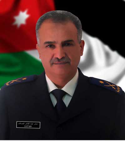 العساف يتفقد مركز جمرك مطار الملكة علياء