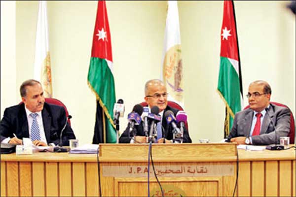 الخطيب : المواطن هو الطرف الاساسي في العملية الانتخابية الخطيب : المواطن هو الطرف الاساسي في العملية الانتخابية