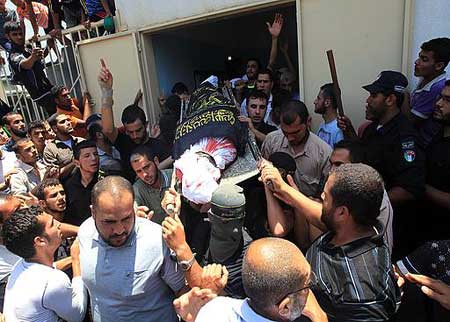 ارتفاع عدد شهداء القصف الاحتلالي للقطاع الى 6 شهداء