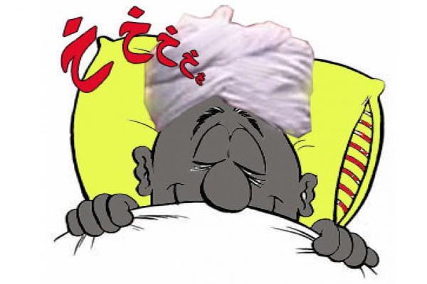 الكسل يدفع شابا إلى اختراع بديل للاستحمام بالمياه