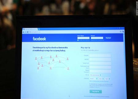 قانون يجبر ذكر جرائم الجنس على فيسبوك