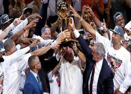 ميامي بطلاً لدوري السلة الأميركي للمحترفين