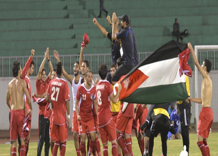 منتخبنا الوطني "تحت 22 سنة" يتأهل لنهائيات آسيا (فيديو)