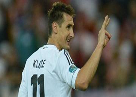 كلوزه يقترب من معادلة اهداف مولر