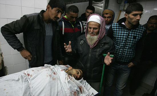 شهيدان وإصابة 3 صيادين باعتداءات الاحتلال على غزة " صورة "