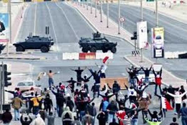 إيران تحذر البحرين من تصعيد أعمال العنف ضد المعارضة