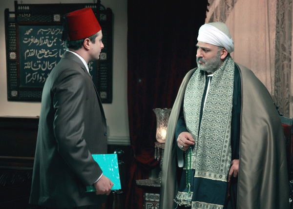 جمال سليمان يخوض صراعاً في مزارع القصب