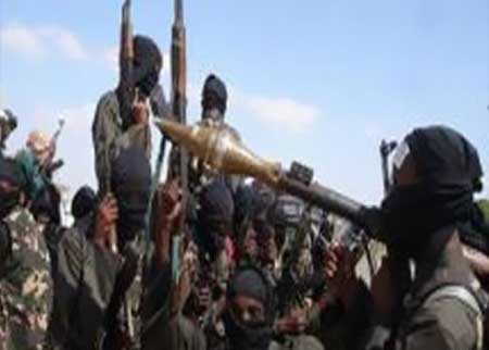 برلمانيون بزيمباوبى يجرون جراحة ختان للتوعية بالإيدز