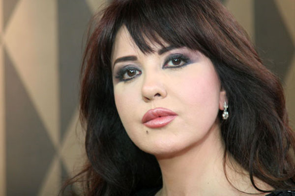 مادلين طبر..مشغولة بالأربعة مادلين طبر..مشغولة بالأربعة