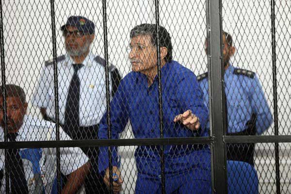 محكمة ليبية تجدد حبس رئيس مخابرات القذافي