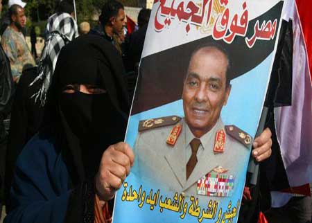 "العسكري" لم يتدخل بالانتخابات وطنطاوي وزيراً للدفاع "العسكري" لم يتدخل بالانتخابات وطنطاوي وزيراً للدفاع